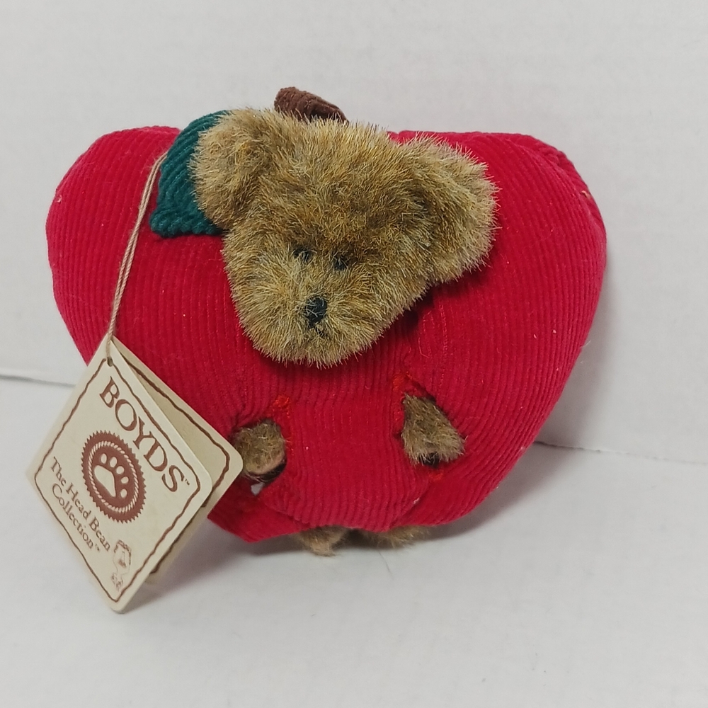 Boyds Bear QVC Calendar monthly Peeker Septembeary September Red Apple - Picture 1 of 6